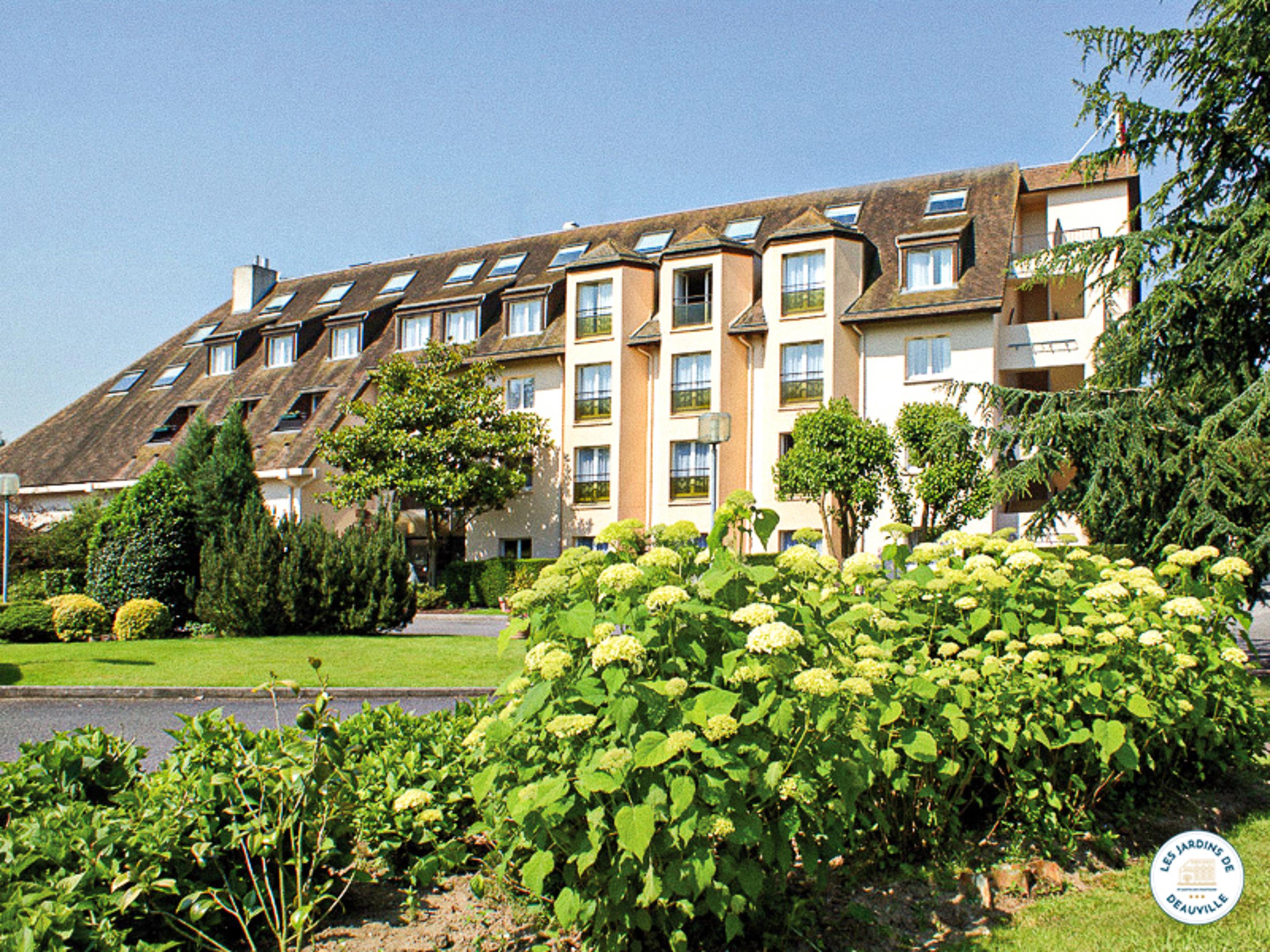 Hotel Les Jardins De Deauville Saint-Martin-aux-Chartrains Exterior photo