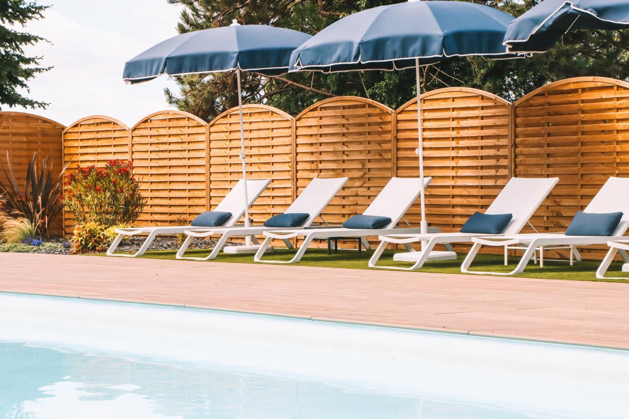 Hotel Les Jardins De Deauville Saint-Martin-aux-Chartrains Exterior photo